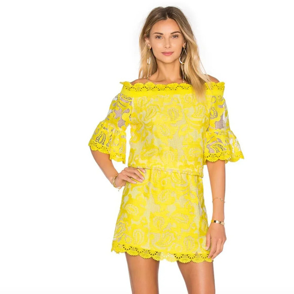 Alexis Kit Dress Short Mini Floral Lace Sleeveless Off The Shoulder Yellow XS - Picture 1 of 12